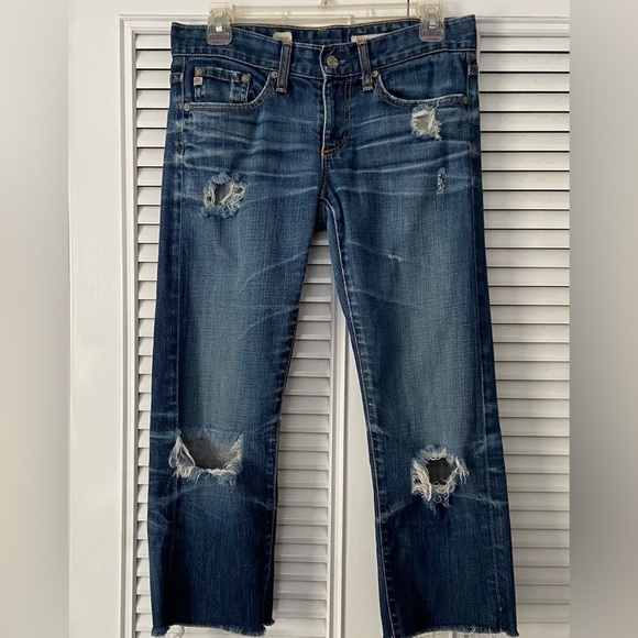 AG Adriano Goldschmied Distressed Ankle Cropped Jeans​ Size 26R - Picture 2 of 16